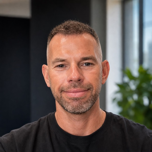 Arron, CEO